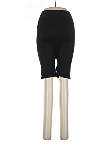 Blanqi Shorts (view 2)