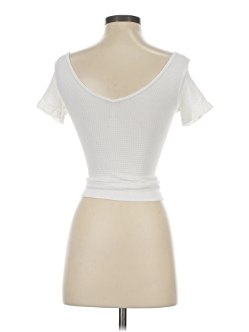 Aura Short Sleeve T-Shirt (view 2)