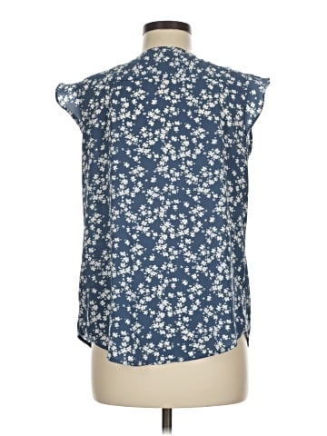 Fun2Fun Sleeveless Blouse (view 2)