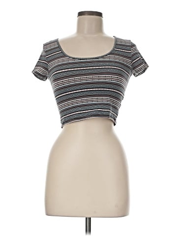 Forever 21 Short Sleeve T-Shirt (view 1)