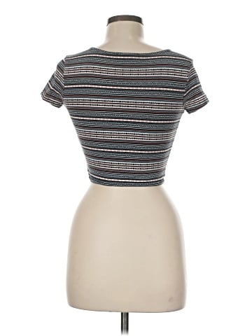 Forever 21 Short Sleeve T-Shirt (view 2)