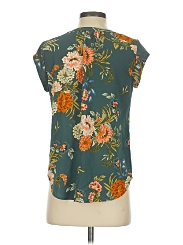 Fun2Fun Short Sleeve Blouse (view 2)