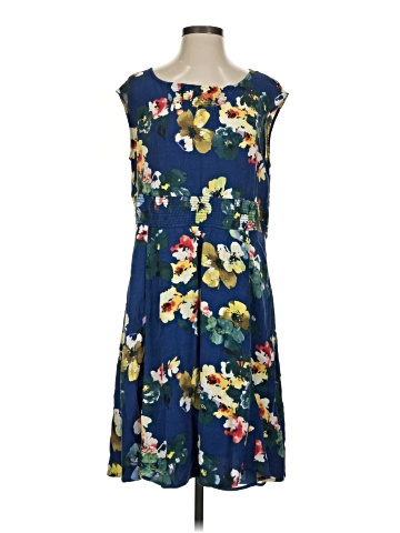 Maeve Casual Dress (view 1)