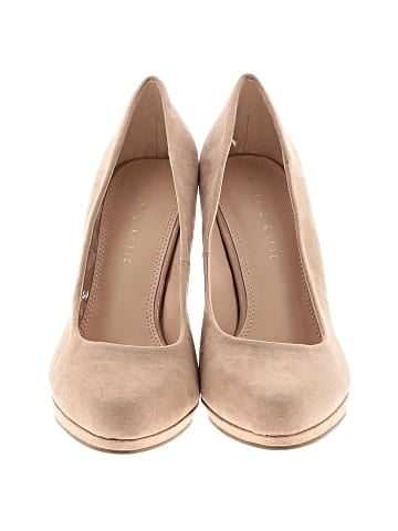 Kelly & Katie Heels (view 2)