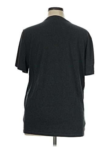Old Navy Short Sleeve T-Shirt (view 2)
