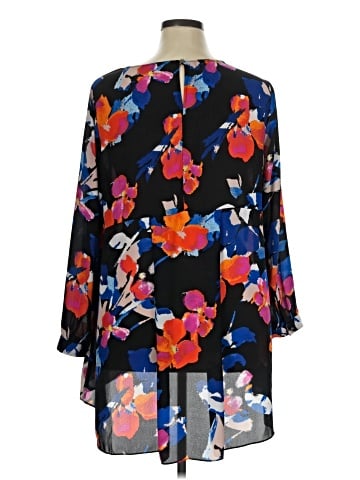 Vince Camuto 3/4 Sleeve Blouse (view 2)