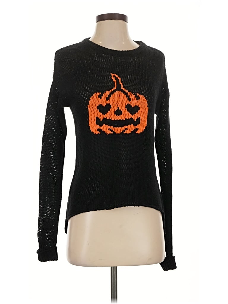 Pre-owned Xhilaration Pullover Sweater In Black