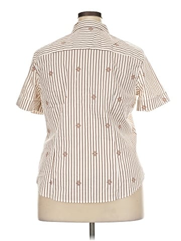 Liz Claiborne Short Sleeve Button-Down Shirt (view 2)