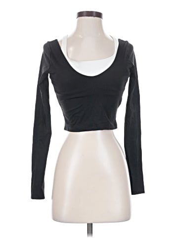Gilly Hicks Long Sleeve T-Shirt (view 1)
