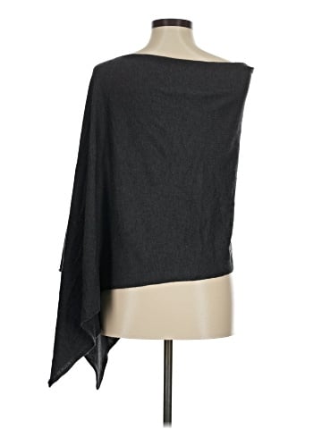 Kerisma Poncho (view 2)