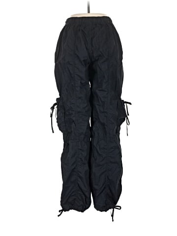 Abercrombie & Fitch Cargo Pants (view 2)