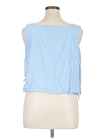 Abercrombie & Fitch Sleeveless Blouse (view 2)