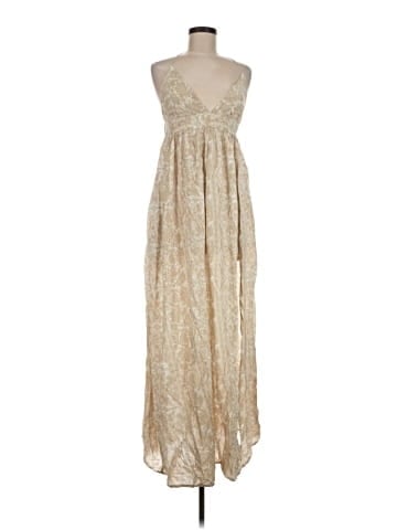 Novella Royale Casual Dress (view 1)