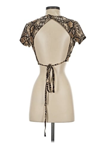 rue21 Short Sleeve Top (view 2)