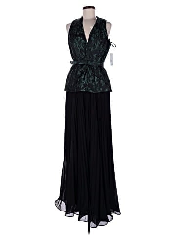 Taylor Cocktail Dress (view 1)
