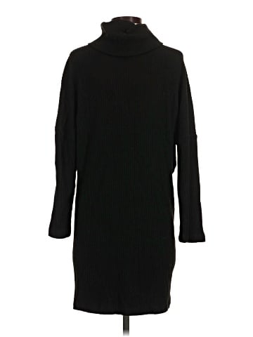 Gap - Maternity Turtleneck Sweater (view 2)