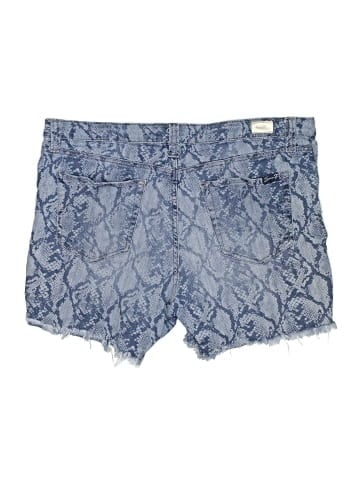 Seven7 Denim Shorts (view 2)