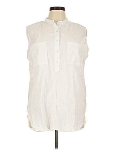 Kenneth Cole New York Sleeveless Button-Down Shirt (view 1)