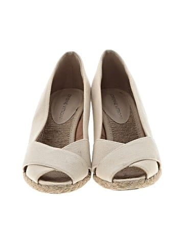 Adrienne Vittadini Wedges (view 2)