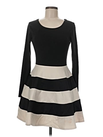 Jodi Kristopher Casual Dress (view 1)