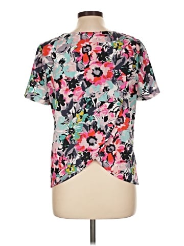 Kut from the Kloth Short Sleeve T-Shirt (view 2)