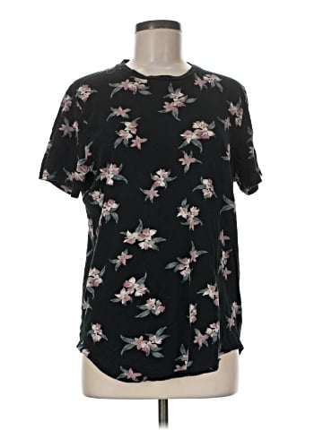 Abercrombie & Fitch Short Sleeve T-Shirt (view 1)