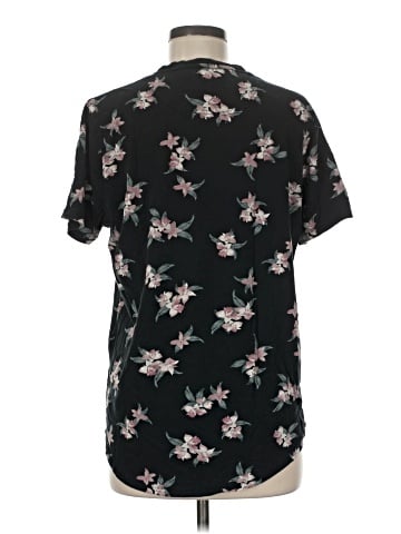 Abercrombie & Fitch Short Sleeve T-Shirt (view 2)