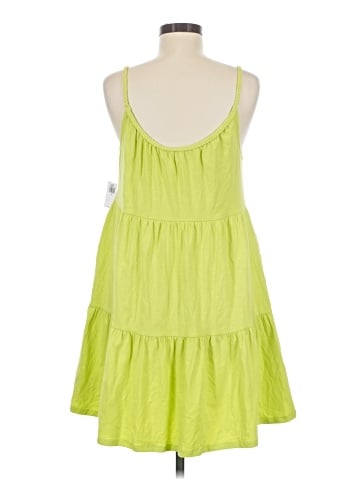 Old Navy Casual Dress (view 2)