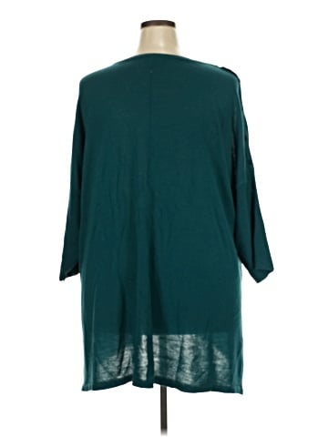 Catherines Poncho (view 2)