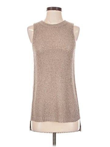 ASTR The Label Sleeveless Top (view 1)