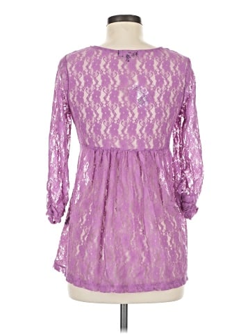 Weavers 3/4 Sleeve Blouse (view 2)