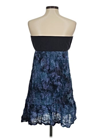 Urban Renewal Sleeveless Top (view 2)