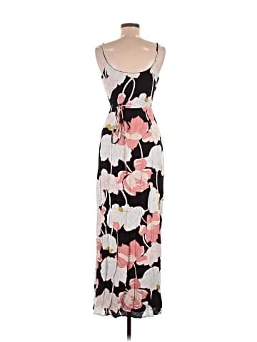 Cupcakes & Cashmere Casual Dress (view 2)