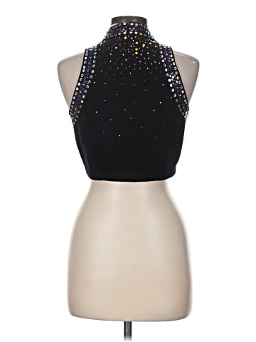 St. John Sleeveless Top (view 2)