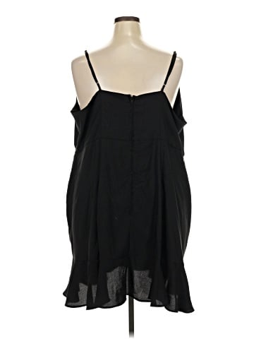 ModCloth Sleeveless Blouse (view 2)