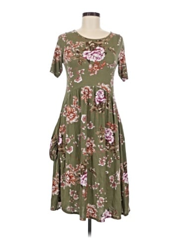 Chris & Carol Casual Dress (view 1)