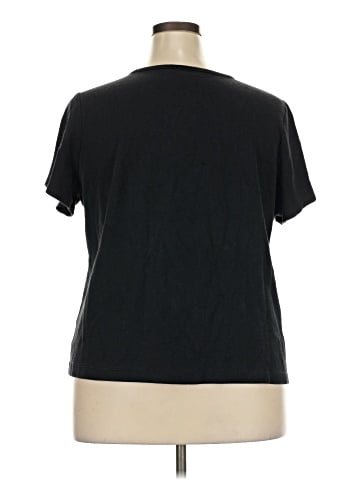 Essentials Short Sleeve T-Shirt (view 2)
