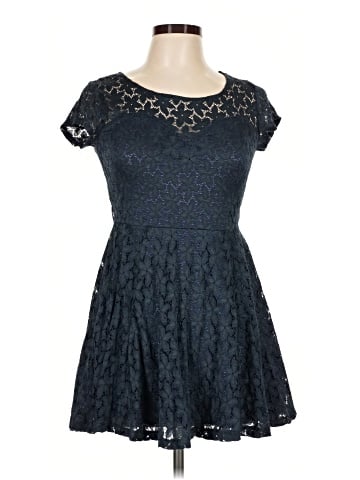 Mela Loves London Cocktail Dress (view 1)