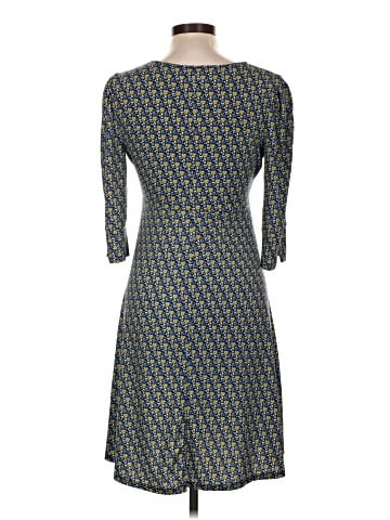 Lark & Ro Casual Dress (view 2)
