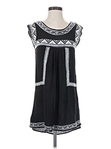Forever 21 Casual Dress (view 1)