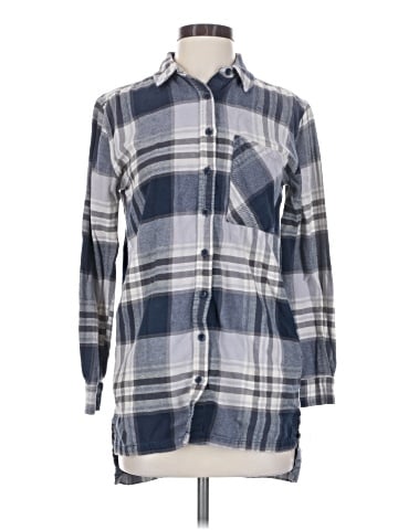 Forever 21 Long Sleeve Button-Down Shirt (view 1)