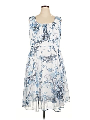 Signature Casual Dress (view 1)
