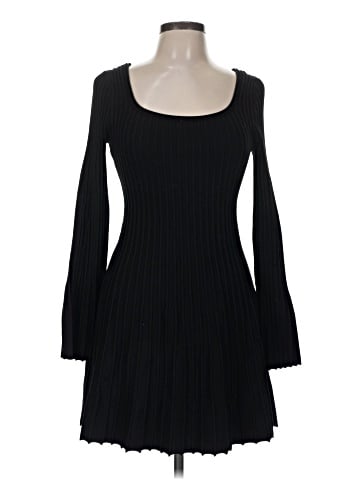 Willow & Wind Casual Dress (view 1)