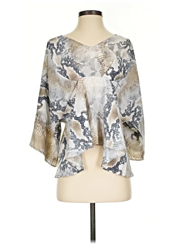 Daytrip 3/4 Sleeve Blouse (view 1)