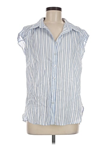 Onzie Sleeveless Button-Down Shirt (view 1)