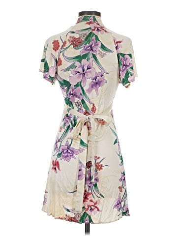 Elie Tahari Casual Dress (view 2)
