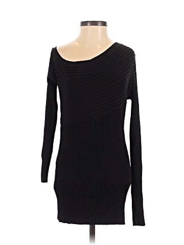 BCBGMAXAZRIA 3/4 Sleeve T-Shirt (view 1)