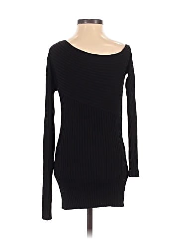 BCBGMAXAZRIA 3/4 Sleeve T-Shirt (view 2)