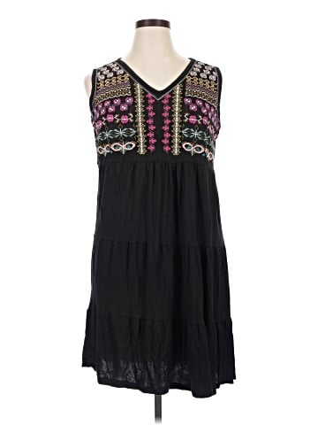 Design History Sleeveless Blouse (view 1)