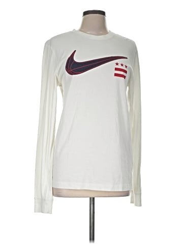 Nike Long Sleeve T-Shirt (view 1)